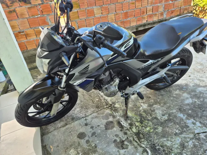 Honda CB TWITTER 250F 2018/2019