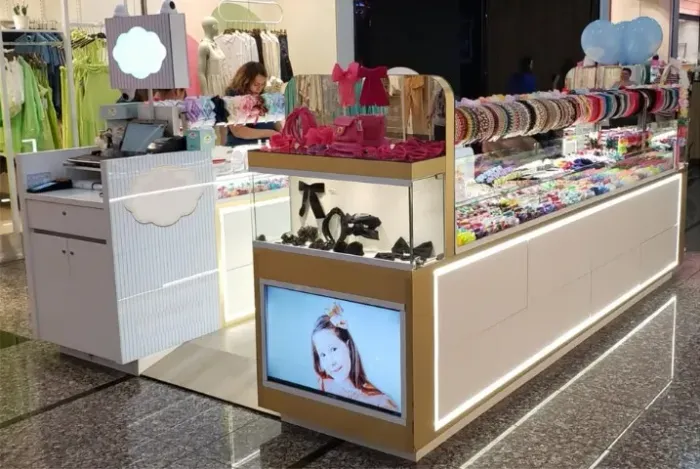 QUIOSKI DE SHOPPING EM MDF