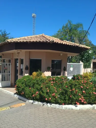 Apartamento com 2 dormitórios à venda, 59 m² por R$ 130.000,00 - Maria Turri - Rio das Ost