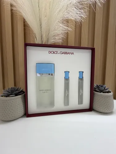 Dolce e gabbana light blue