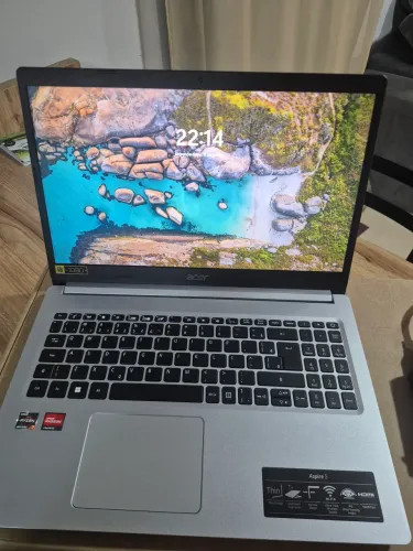 Notebook acer aspire 5 ryzen 7 5700u, 8gb ram 512gb ssd.