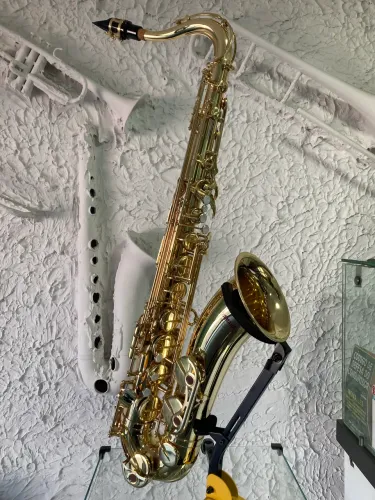 Saxofone Tenor Yamaha YTS 32 Purple