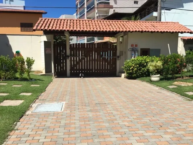 Alugo para TEMPORADA casa de praia na Enseada Azul em Guarapari
