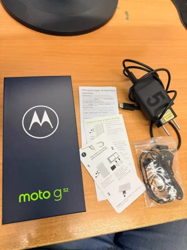 Celular Motorola G52