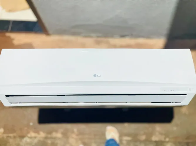 Ar condicionado 12.000 BTUs