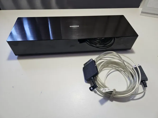 One connect samsung soc1001ra + cabo bn39-2470A