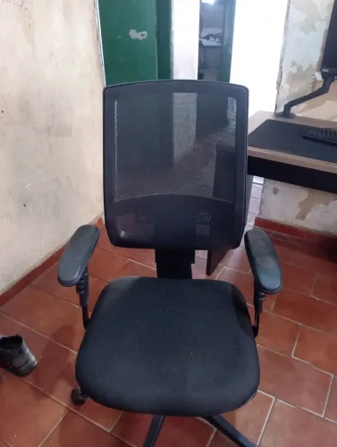 PC + Mesa + Cadeira