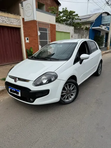 Fiat Punto Attractive Italia 1.4 F.flex 8V 5P 2014
