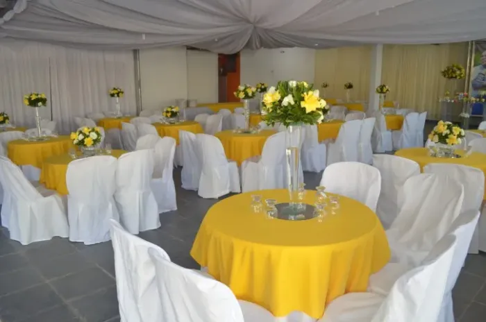 toalhas para decoração de mesas várias cores 1,50 M ideal para casamento, festa de 15 anos