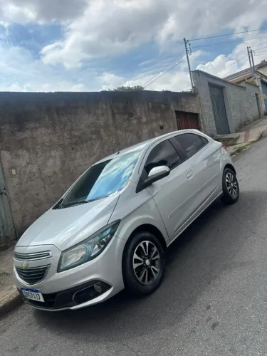 LOCAÇÃO DE VEÍCULO PARA APLICATIVO (UBER, 99, InDRIVE...)