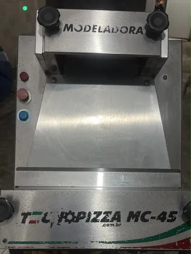 Modeladora de pizza MC 45