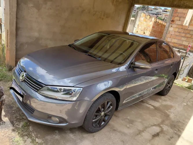 Volkswagen Jetta Comfortline 2.0 T.flex 8V 4P Tipt. 2011