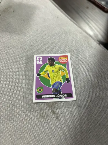 Figurinha extra sticker Vinicius Júnior