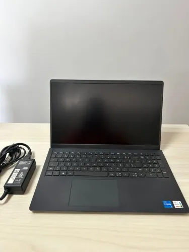 NOTEBOOK DELL - i5 11th Gen | 8GB | SSD NVMe 256GB