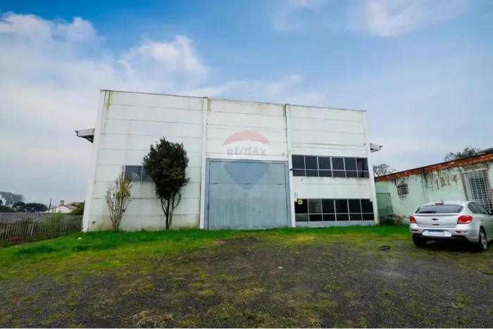 Barracão disponivel para locação no Marginal 282
