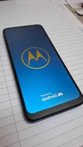 Motorola Moto Fusion, um smartphone com 128GB de Motorola moto fusion de 128gb blue camera