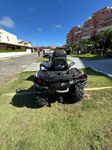 VENDO esse quadriciclo OUTLANDER CA-NAM 1000 cilindradas