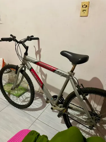 Bicicleta aro 26 de marcha 