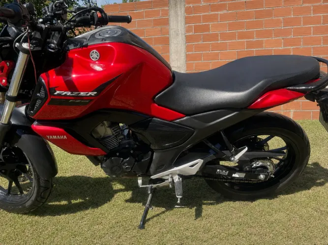 YAMAHA FZ15 2023/2024