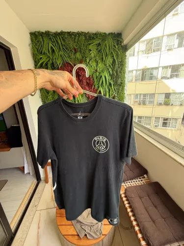 Camiseta Jordan x Paris Saint Garmain