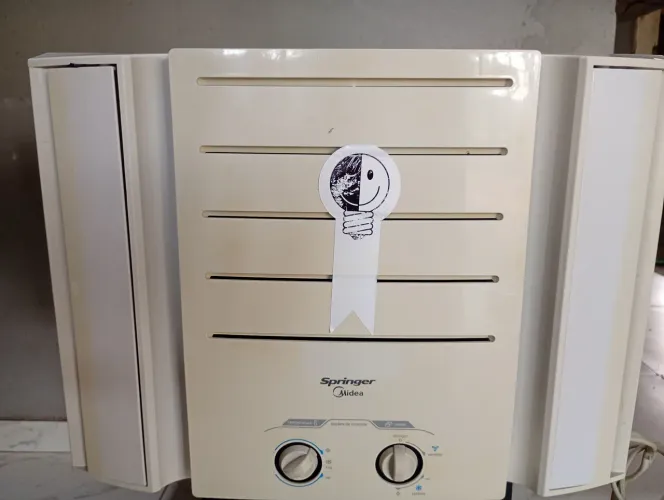 Ar condicionado Springer 7500 btus 110 volts r$400