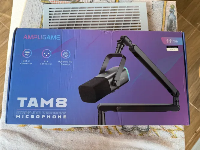 Microfone Fifine AM8 + Suporte BM88