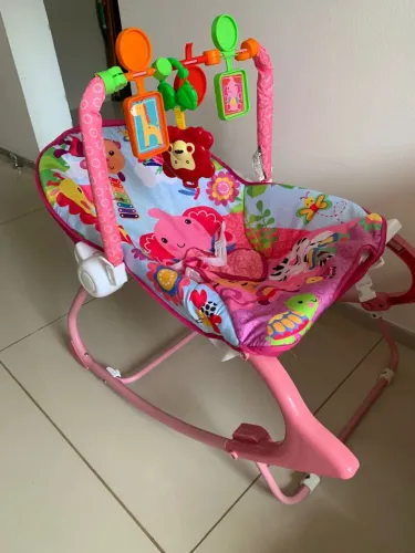 CADEIRINHA DE DESCANSO INFANTIL COM VIBRAÇÃO