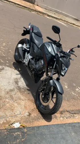 CB Twister 300F 2023