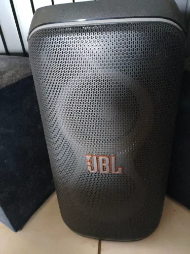 Caixa de som JBL party box club 120
