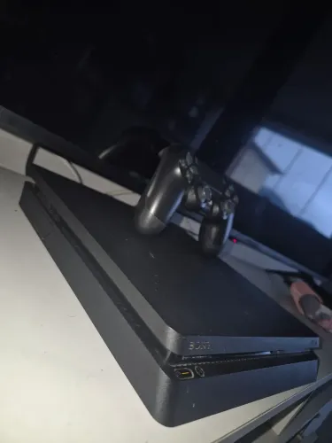 PlayStation 4 500gb