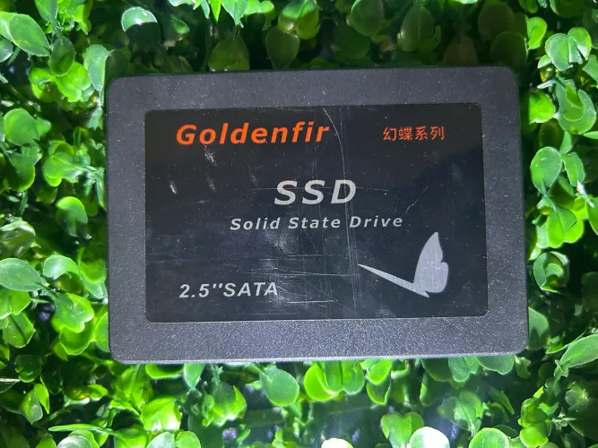 SSD 512GB Goldenfir 2.5 SATA 6Gb/s | 100% Saudável (Pronto para Uso)