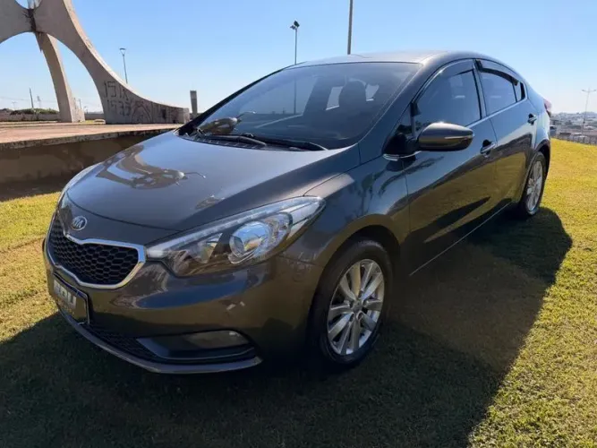 Kia Motors Cerato 1.6 16V Aut. 2014