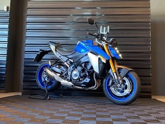 Suzuki GSX S1000 2024 Azul