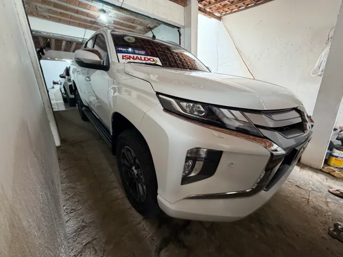 Mitsubishi L200 Triton Sport HPE-S 2.4 CD Dies. AUT 2022