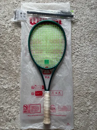 Wilson Blade V9 PRO 98in (Molde Pro Stock)