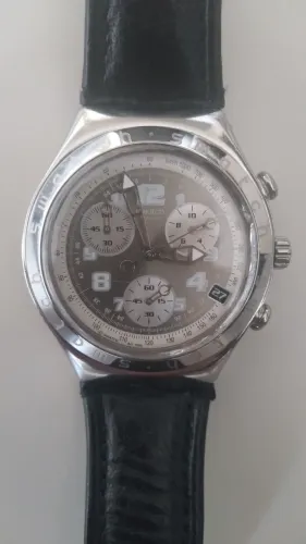 Relógio Swatch Irony Chrono - 40mm Quartz Suíço