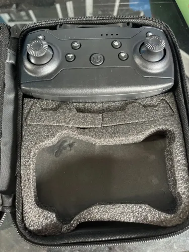 Controle , acessórios e bolsa Drone E99