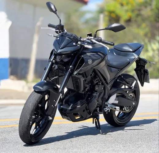 Yamaha MT03 23/23 - Entrada R$3.000,00