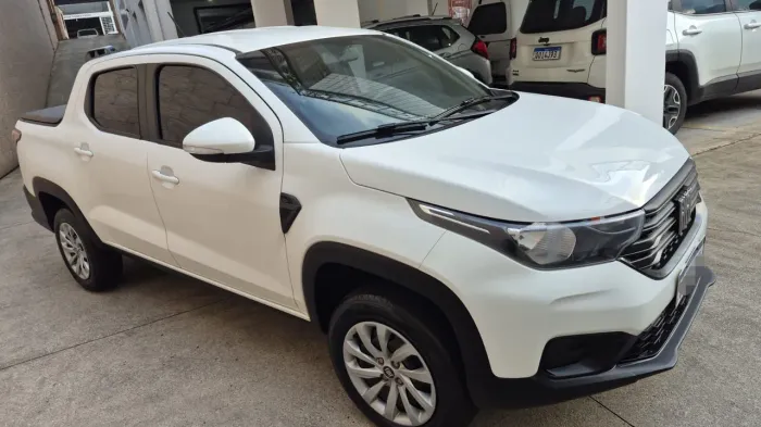 Fiat Strada Freedom 1.3 Flex 8V CD 2025
