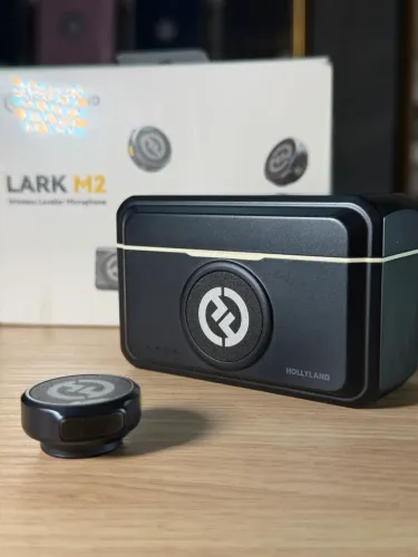 MICROFONE LARK M2 HOLLYLAND | VERSAO COMBO 