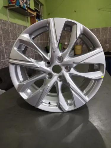 Roda original Chevrolet modelo da Tracker LTZ/premier