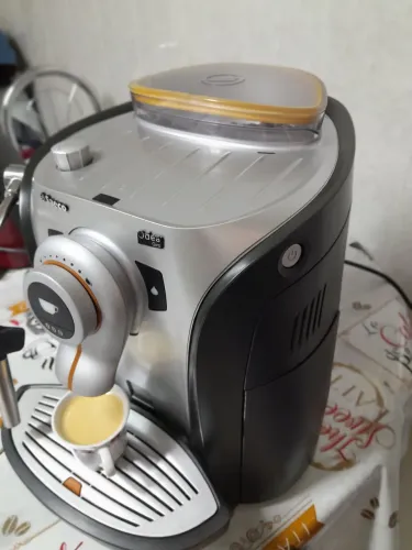 Maquina de cafe espresso saeco semi nova