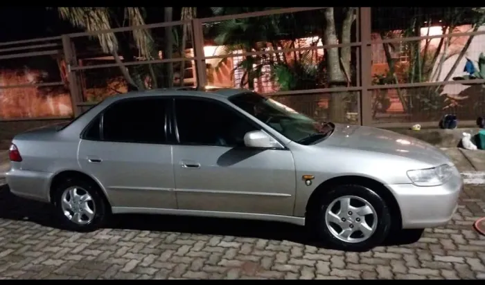 Honda Accord Sedan EXR 1999