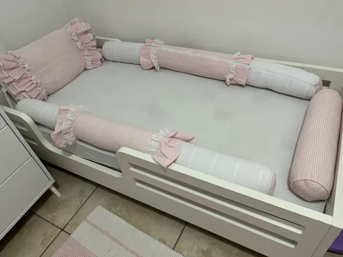 Cama infantil branca