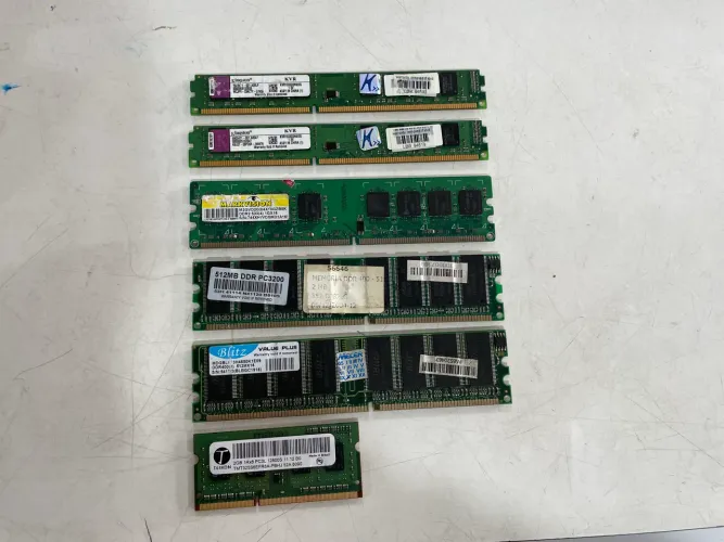 Lote Memória RAM para Notebook e Computador