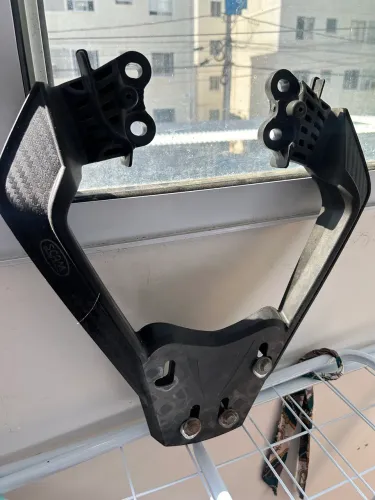 suporte give cb300