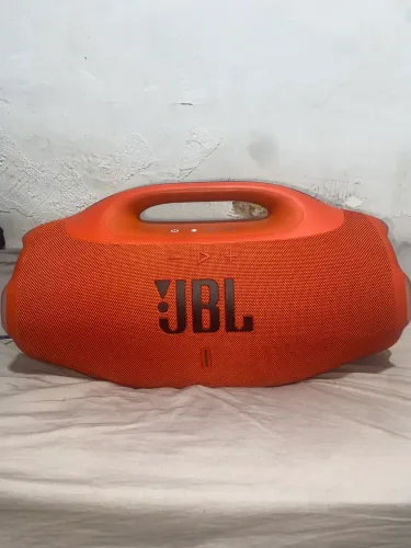 BOOMBOXA