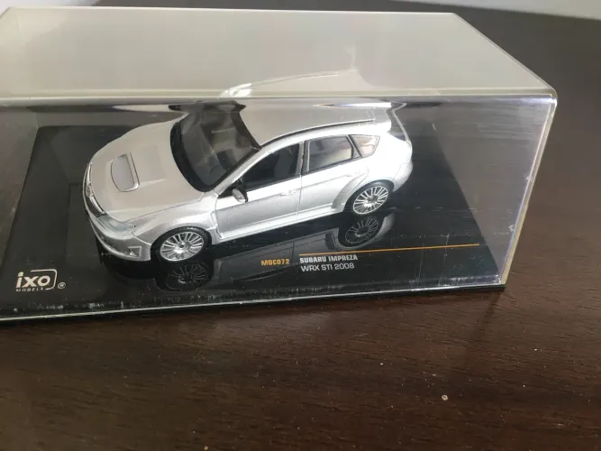 Mini subaru