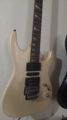 Guitarra Michael série rhino superstratro