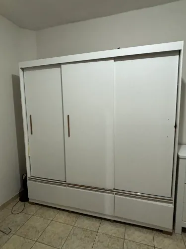 DOAÇÃO- guarda roupa - PONTALZINHO